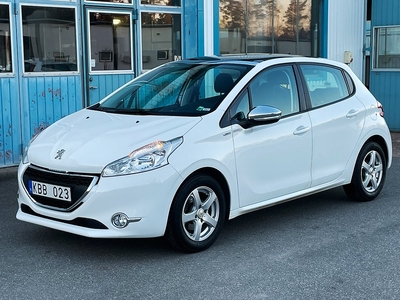 Peugeot 208 5-dörrar 1.2 VTi Sport Glastak Fullservad