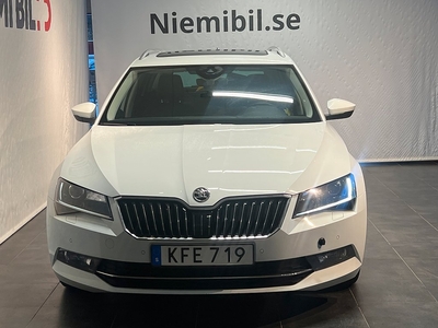 Skoda Superb 2.0 TDI 4x4 Aut Drag/Kamera/Dvärm/Panorama/Navi