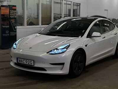 Tesla Model 3 Autopilot Drag 1 Ägare