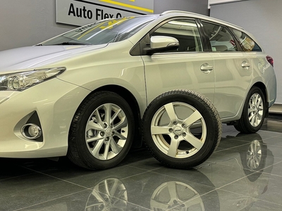 Toyota Auris Touring Sports 1.4 D-4D DRAG/KAMERA/P-VÄRMARE