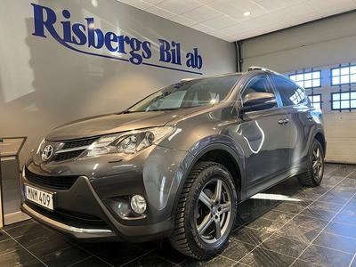 Toyota RAV4 2.2 D-4D 4x4 DRAG / M-VÄRMARE & V-HJUL!