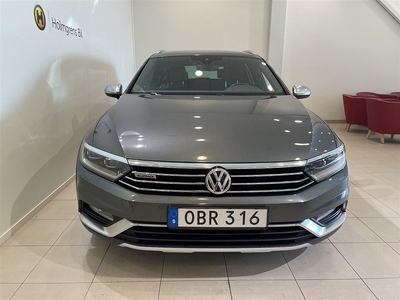 Volkswagen Passat Alltrack 2.0 TDI 4Motion 190hk Dragkrok Backkamera Elstol M Minn