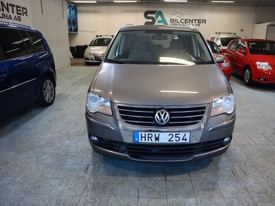 Volkswagen Touran 1.4 TSI Manuell 7-Sits, NyServad, DRAGKROK