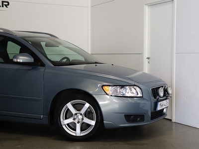 Volvo V50 D3 Geartronic Summum Drag| P-värmare | Bluetooth |