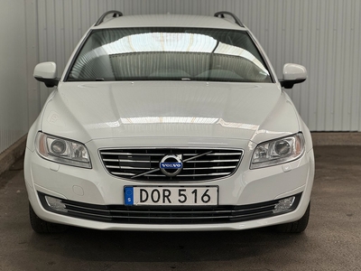 Volvo V70 D4 AWD Geartronic Momentum D-Värm/Navi/Rattvärme