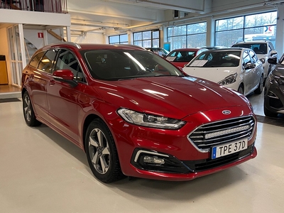 Ford Mondeo Kombi Elhybrid E-CVT 187hk Titanium Drag Navi