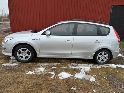 Hyundai i30 cw 1.6 CRDi/Drag/AUX/SoVDäck