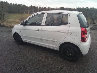 Kia Picanto 1.1 GLS NYBES UA. NY KAMREM. NYSERVAD