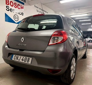 Renault Clio 3-dörrars Halvkombi 1.2 nyservad