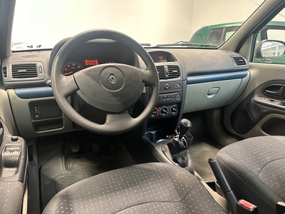 Renault Clio 5-dörrars 1.2 Ny-kamrem 299kr/mån