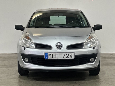 Renault Clio 5-dörrars Halvkombi 1.4 98hk