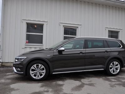 Volkswagen Passat Alltrack 2.0 TDI 4M Executive Webasto Drag