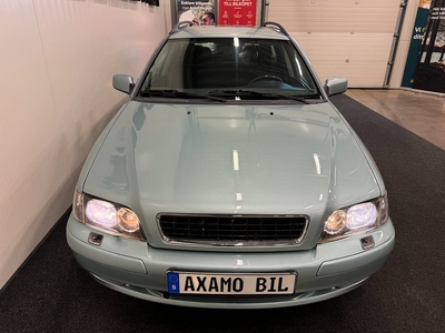 Volvo V40 1.8 122Hk Nybesiktad Kamrem bytt Drag 356kr/mån