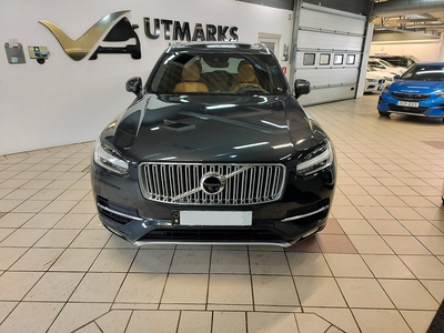 Volvo XC90 D5 AWD Inscription B&W Luft Pano Massage 