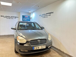 Hyundai Accent Automat 1.6 /M-Värm /Drag/Kamrem bytt /Ny Bes