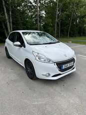 Peugeot 208 5-dörrar 1.2 VTi Euro 5,Ny Kamrem,Nyservad