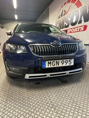 Skoda Octavia Scout 2.0 TDI 4x4 (4,95 ränta / frakt ) -16