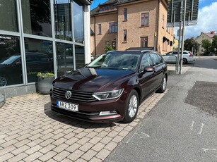 Volkswagen Passat Sportscombi 2.0 TDI / Drag / Värmare / Nyb