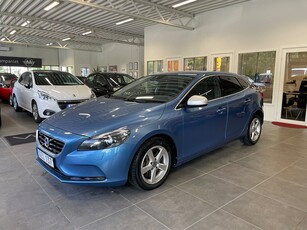 Volvo V40 D3 Momentum Keyless Backkamera Nyservad