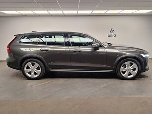 Volvo V60 Cross Country B4 AWD Diesel Advanced