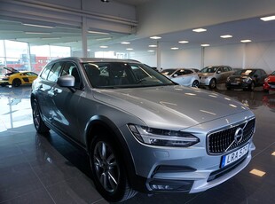 Volvo V90 Cross Country D4 AWD Geartronic Momentum Plus Moms