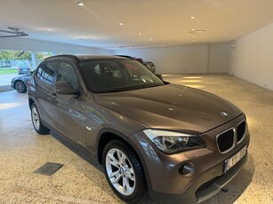 BMW X1 sDrive20i automat lågmil välvårdad