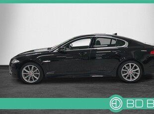 Jaguar XF 3.0 V6 AWD 340HK SKINN NAV TAKLUCKA EN ÄGARE