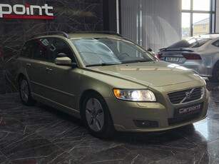 Volvo V50 1.6 D Momentum Dieselvärmare | PDC-Bak | Dragkrok