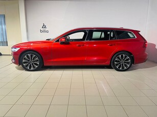 Volvo V60 Recharge T6 Core Edition | Parkeringskamera 360 | Ljuspaket | Dr