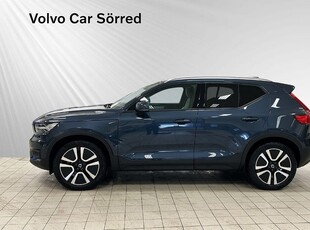 Volvo XC40 B4 FWD Bensin Momentum Advanced Edt