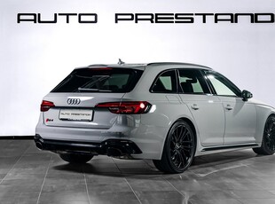 Audi RS4 Avant Quattro 450hk Kolfiber Matrix Optikpaket