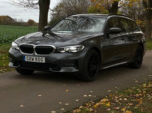 BMW 330e 2,0 292hk Sport line, Svensksåld, Panorama, Skinn