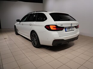 BMW 520 d xDrive Touring M Sport Fartpilot HiFi Värmare Drag