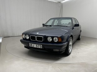 BMW 540i Sedan, E34 (286hk)