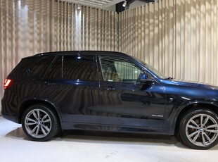 BMW X5 xDrive 30d 258HK M Sport 7-Sits Panorama V-Hjul Värmare