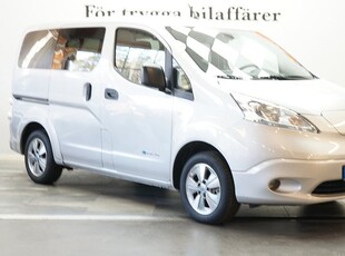 Nissan e-NV200Combi 24 kWh 2015, Minibuss