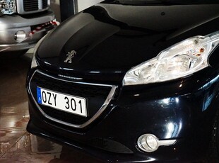 Peugeot 208 5-dörrar 1.2 VTi Navi Glastak