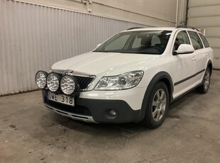 Skoda Octavia Scout II 2.0 TDI 4X4 (140hk)