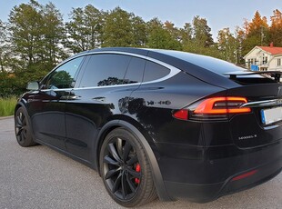 Tesla Model X P100D L *Fri Laddning MOMSBIL Låga mil* 7-sits