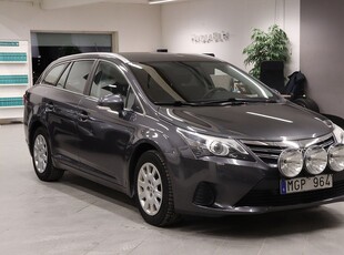 Toyota Avensis 2.0 D-4D M-värm Drag Extraljus Navi SoV 124hk