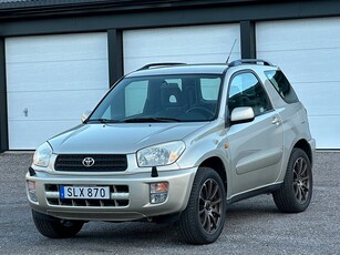 Toyota RAV4 3-dörrar 1.8 VVT-i Välskött Nybesiktigad servad