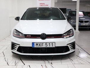 Volkswagen Golf GTI Clubsport 40th Anniversary Edition