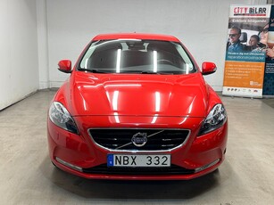 Volvo V40 D3 Geartronic Kinetic Euro 5 Ny-Kamrem 1-Ägare