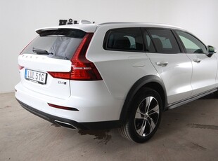 Volvo V60 Cross Country B4 AWD Automat Momentum Euro 6