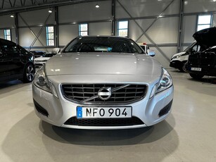 Volvo V60 D3 Momentum Skinn I Drag I Värmare