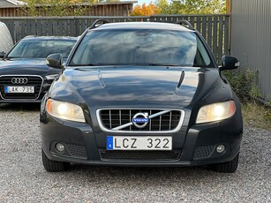 Volvo V70 D3 Geartronic Momentum NyBes NyServ D-Värme P-Sens