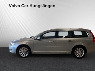 Volvo V70 D4 AWD Summum Business Edition Drag Läder LÅGMIL Navi Nyservad