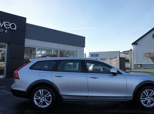 Volvo V90 Cross Country D4 AWD ADVANCED PANORAMA NAVI VOC DRAG