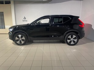 Volvo XC40 T2 FWD Momentum Advanced