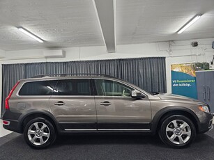 Volvo XC70 D5 AWD Summum Ny-servad/Besiktad Drag D-värmare